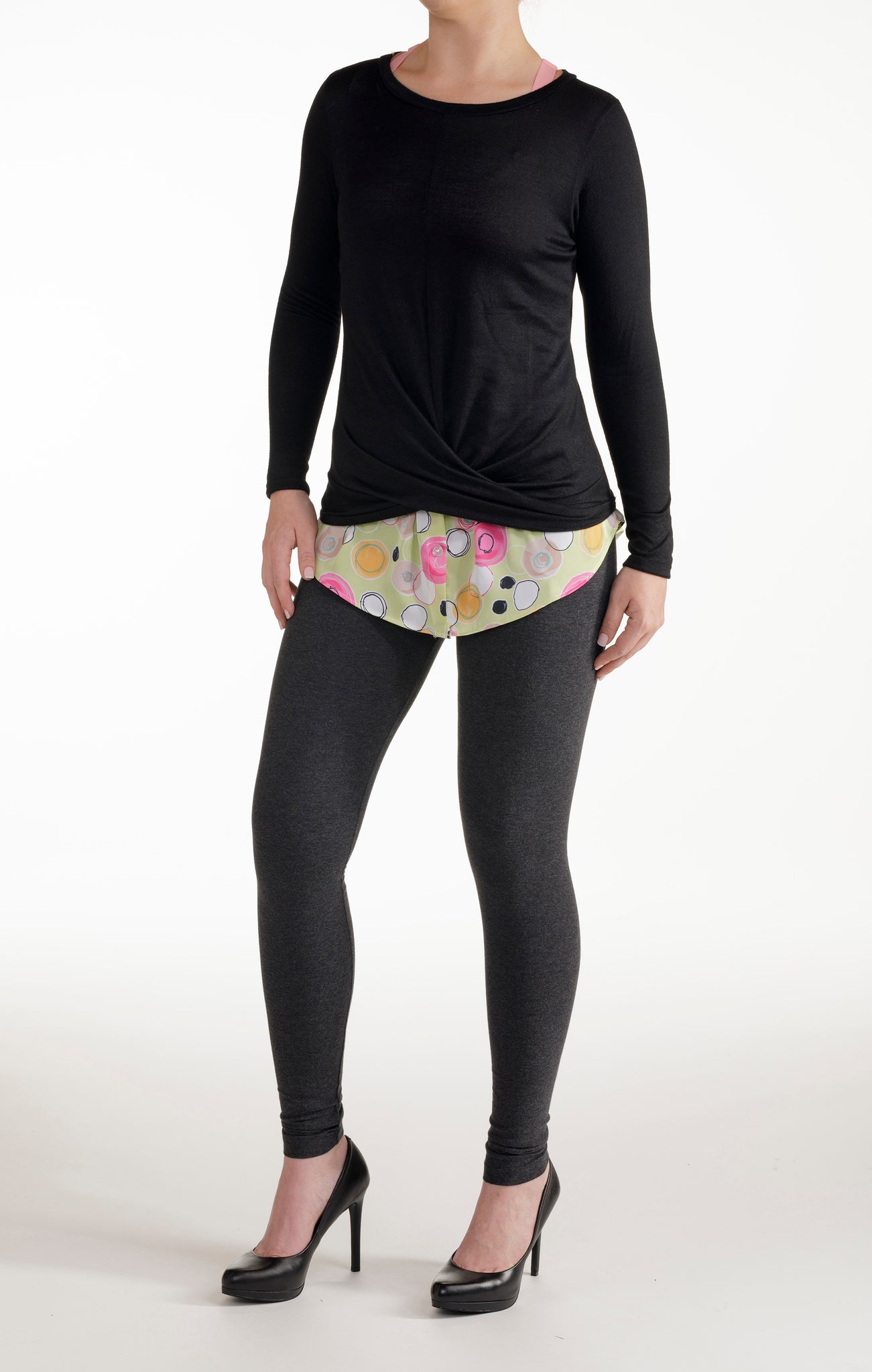 Concentric Circles legging accessory and layering top. Get that layered look without the bulk with SkimMe – The Peekaboo Shirttail. It's the perfect match under your tees, tops, sweaters and jackets. Wear it over your favorite leggings and skinny jeans.